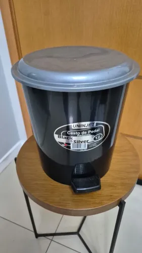 LIXEIRA DE PEDAL UNINJET