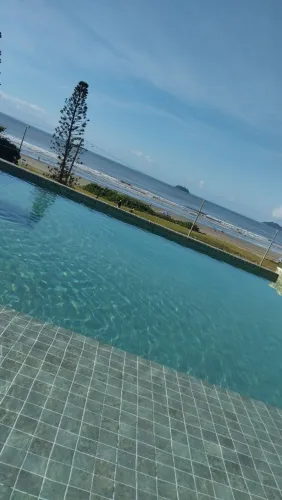 PISCINEIRO PERUÍBE GUILHERME