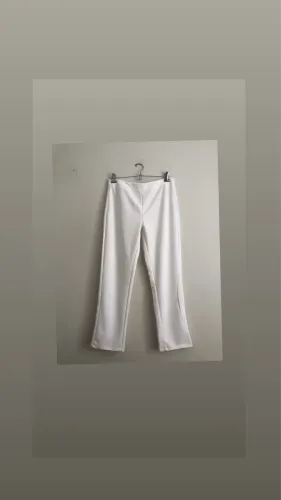 Calça branca tamanho G