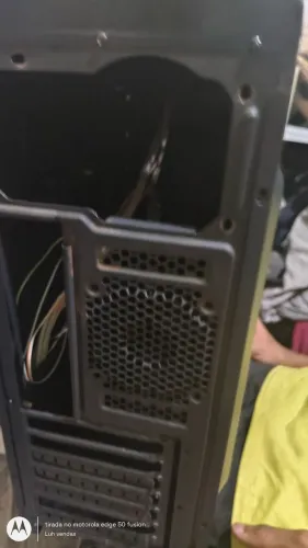 Gabinete Gamer Com Lateral Transparente + Ventoinha (Cooler) - Desapego