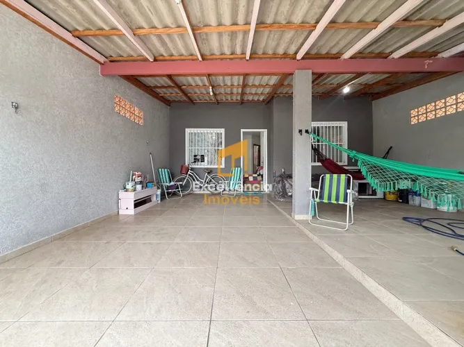 Casa com 2 quartos em Gaivotas, Matinhos