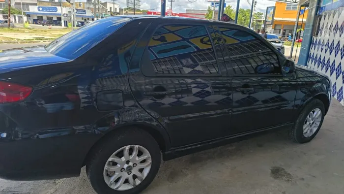 Fiat Siena EL Celeb. 1.4 MPI Fire Flex 8V 4P 2014
