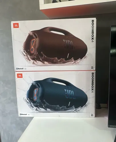 JBL Boombox 4 (Nova na caixa lacrada)
