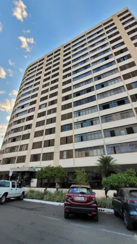 Imóvel para aluguel possui 200 metros quadrados com 4 quartos em Setor Central - Goiânia -