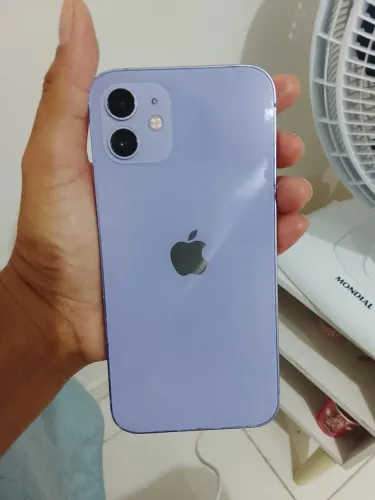 iPhone 12