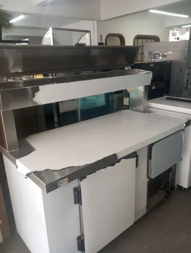 Nz. Balcão de serviço refrigerado com condimentador refrigerado 1,50m inox