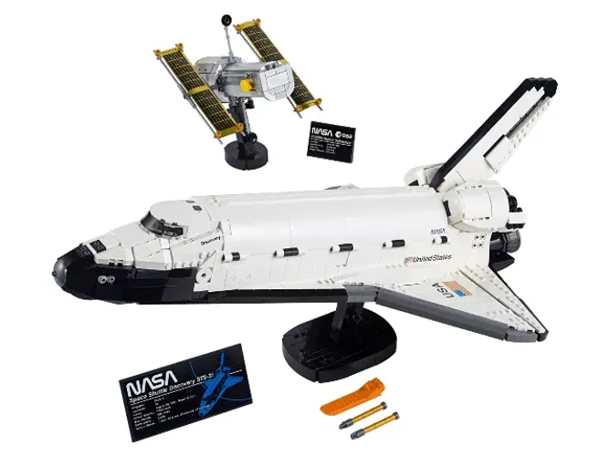 Lego Space Shuttle Discovery
