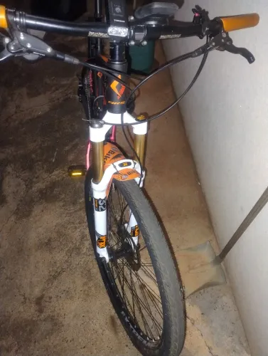 MTB Deore e Suspensão Ar