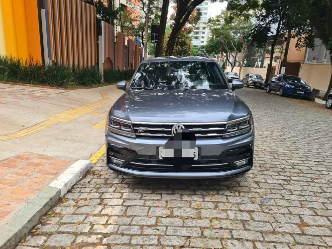 Volkswagen Tiguan Allspac R-line 350 TSI 2.0 4X4 2019