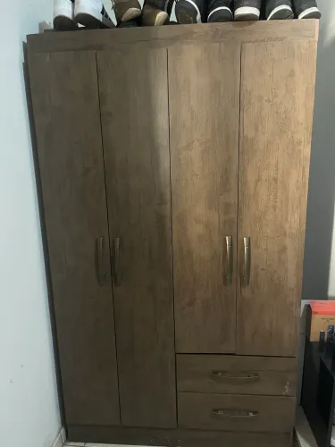 Vendo guarda roupa