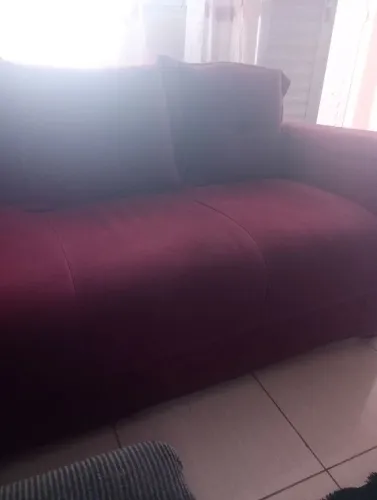 Sofá em perfeito estado de conservação com apenas 3 meses de uso 600 reais