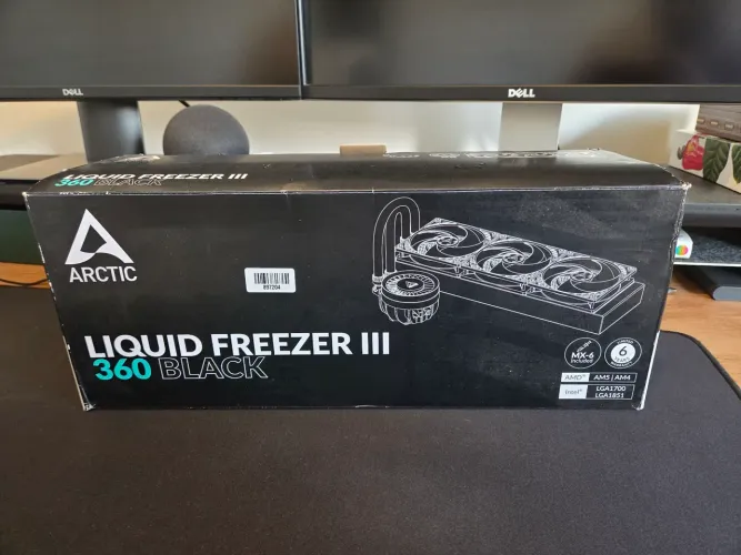 Watercooler 360mm Artic Liquid Freezer III Preto sem RGB
