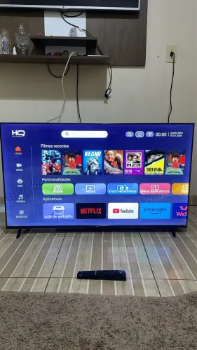 Smart tv HQ 50 polegadas sistema Android funciona perfeitamente detalhe configuração