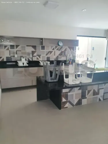 Casa de 514m² no Bairro Coroa do Meio com 6 Quartos, 6 Garagens, Varanda e Churrasqueira