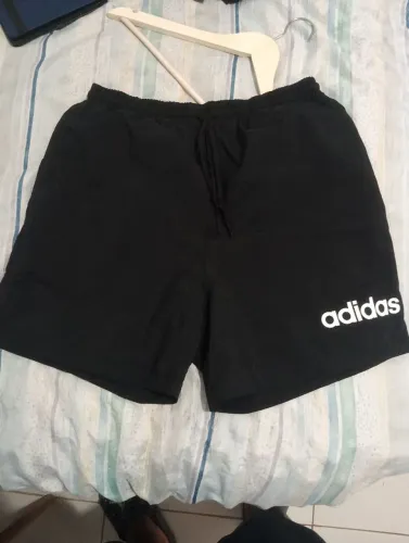 Short Adidas Chelsea Logo Linear - nunca usado com Etiqueta