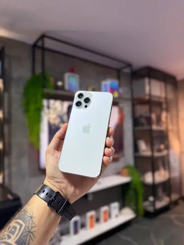 iPhone 12 Pro Max 256GB Prata 