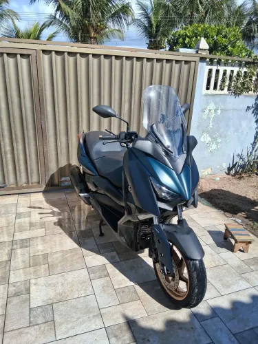 Xmax 250 2024