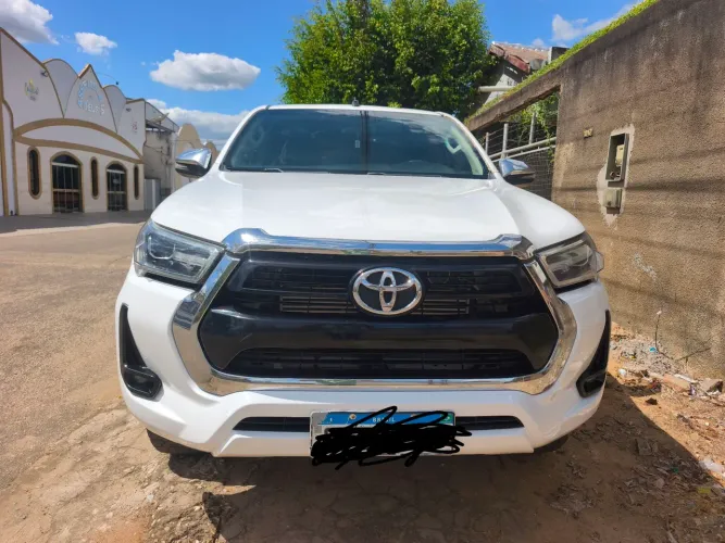Toyota Hilux CD SRX 4X4 2.8 TDI 16V Diesel Aut. 2018