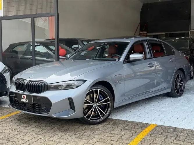 BMW 330E M Sport 2.0 Turbo Híbrido AU 2024