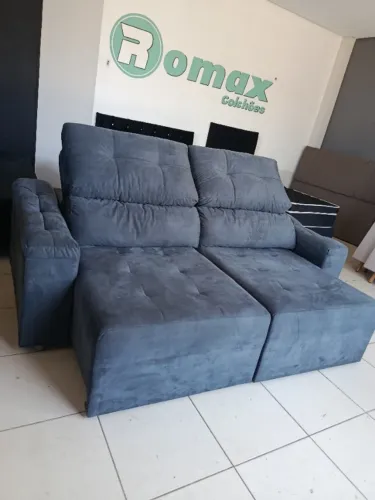 Sofá novo retrátil e reclinável 