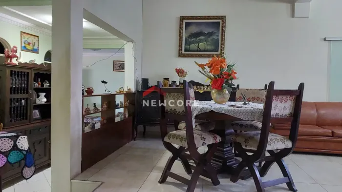 Casa em Rua Itália - Nações Unidas - Sabará/MG