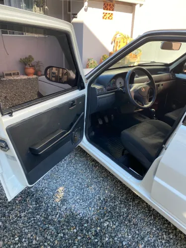 Fiat Uno Mille 1.0 Fire/ F.flex/ Economy 4P 2013
