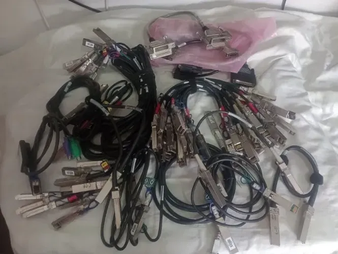 Título sugerido: Switches Cisco Catalyst + Firewall ASA 5520 + Juniper SRX - Lote Profissi