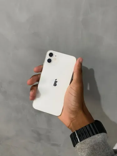 Apple iPhone 11 - zero