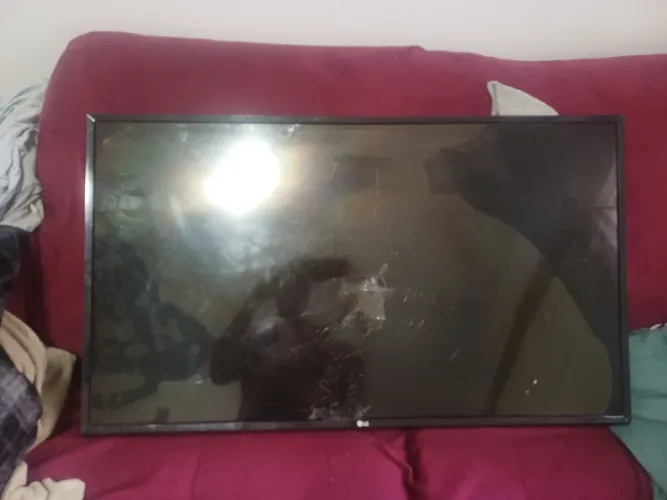 TVs para venda e retirada de peças e tela