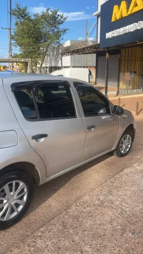 Renault Sandero Authentique Hi-flex 1.0 16V 5P 2010