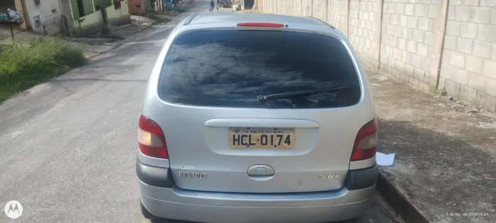 Renault Scenic Expression 1.6 16V Aut. 2005