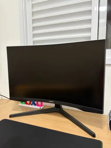 Monitor Samsung Odyssey G5 27p / Venda ou troca