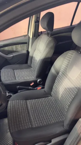 Renault Sandero Privilège Hi-flex 1.6 8V 5P 2013