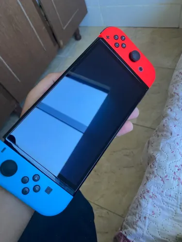 Nintendo Switch V2 OLED Desbloqueado