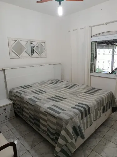 CAMA BOX CASAL COM CABECEIRA ( DISPONÍVEL) !