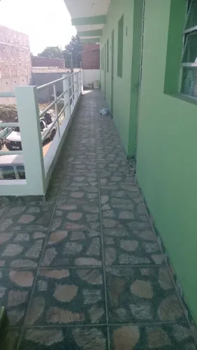 Aluga-se kitnet mobiliado no planalto 