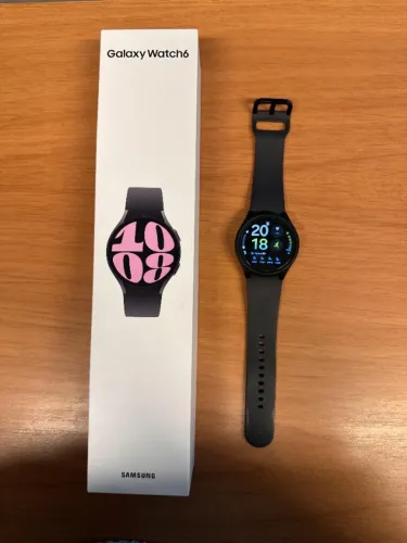 Galaxy Watch 6 40mm LTE preto + Carregador e todos acessorios originais