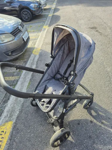 VENDO CARRINHO VOYAGE TRAVEL SYSTEM DELTA + BEBÊ CONFORTO
