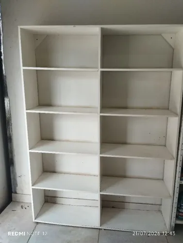 Prateleira MDF 12 lugares material resistente