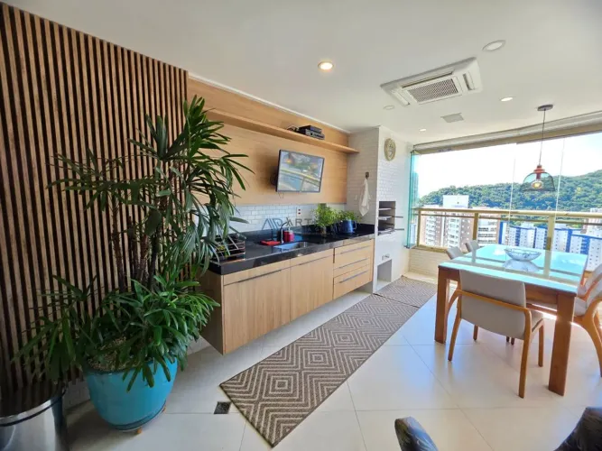 Apartamento à venda em Praia Grande com 3 dormitórios, 2 vagas no Canto do Forte