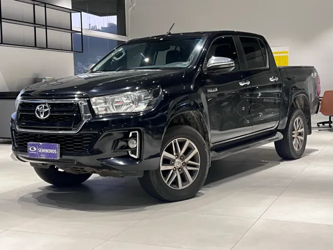 Toyota Hilux CD SRV 4X4 2.8 TDI Diesel Aut. 2020