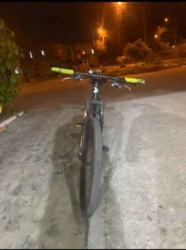 Vende-se bike aro 29