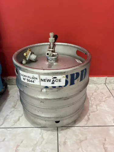 Kit Chopeira Completo Portátil com Barril, Caixa Térmica, Serpentina e Extratora