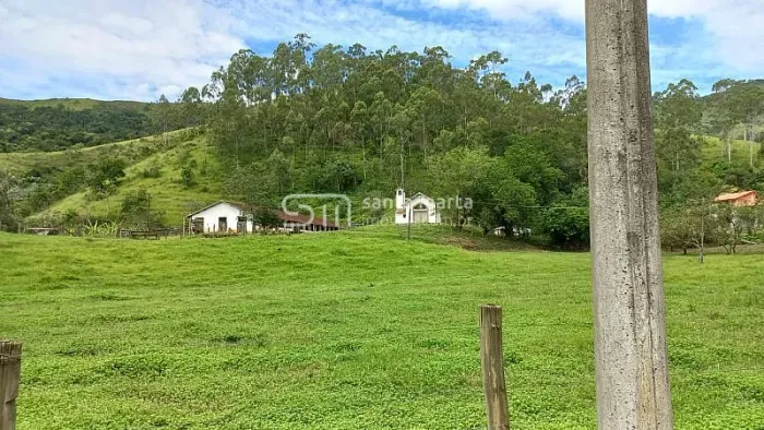 FAZENDÃO COM ÁGUA MINERAL PH 7.0 - LEITE/CORTE - ARAPEÍ - SP