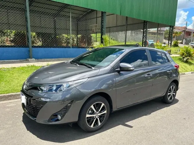 Toyota Yaris XLS Connect 1.5 Flex 16V 5P AUT 2022