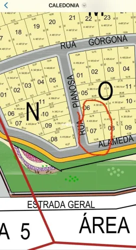 Terreno de esquina à venda no Caledônia Private Village