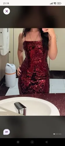 Vestido de festa lantejoulas Renner