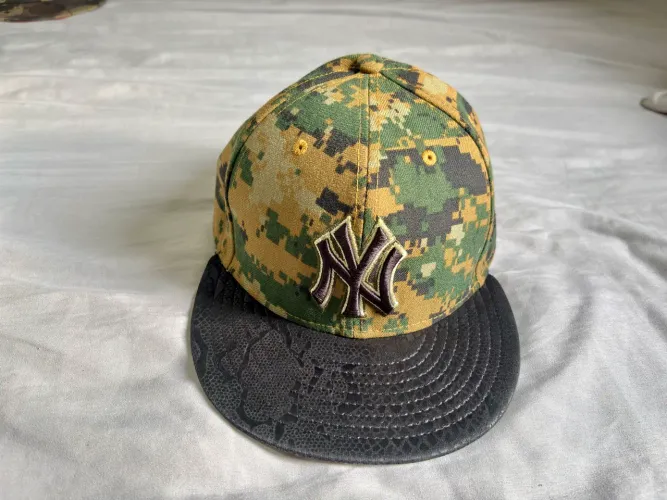 Boné New Era New York Yankees (Edição especial) - Usado