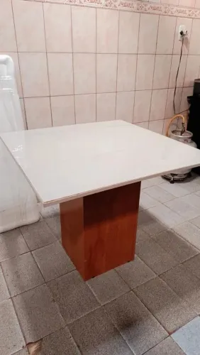 Mesa tampo de vidro