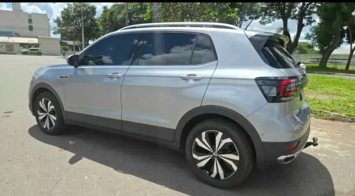 Volkswagen T-Cross Highline 1.4 TSI Flex 16V 5P AUT 2024
